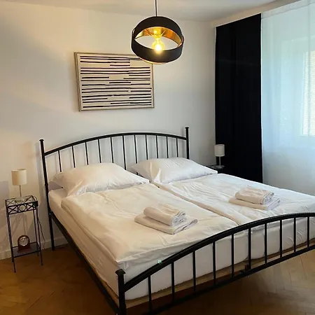 In By Iq Апартаменты